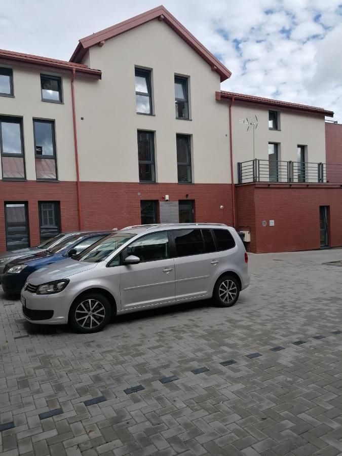 Dharma Stay Apartamentai Su Terasa Ir Vaizdu I Miesta Telšiai Eksteriør bilde