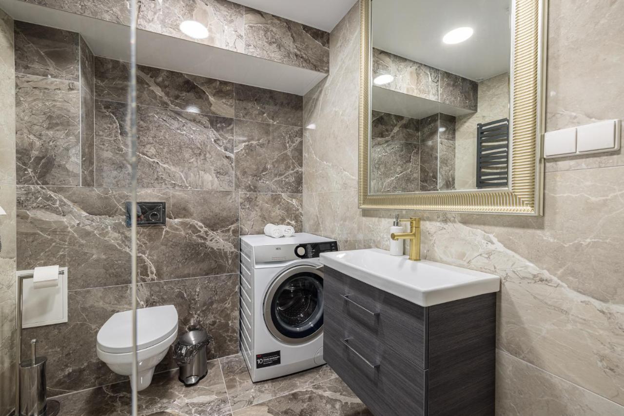 Dharma Stay Apartamentai Su Terasa Ir Vaizdu I Miesta Telšiai Eksteriør bilde