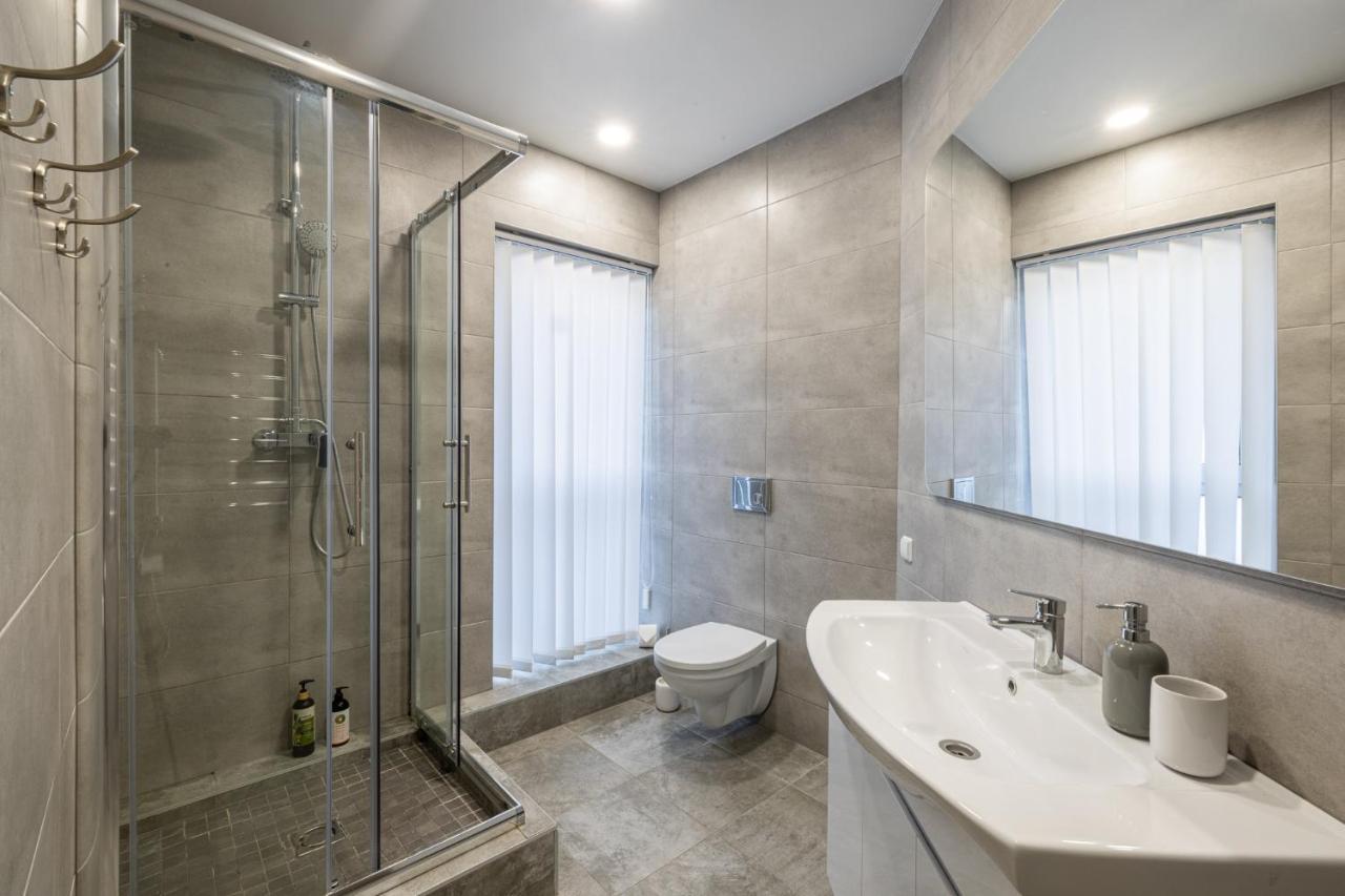 Dharma Stay Apartamentai Su Terasa Ir Vaizdu I Miesta Telšiai Eksteriør bilde