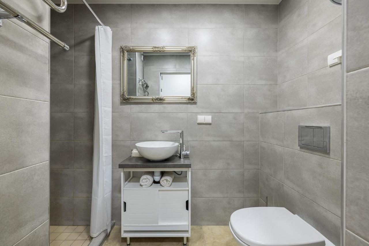Dharma Stay Apartamentai Su Terasa Ir Vaizdu I Miesta Telšiai Eksteriør bilde