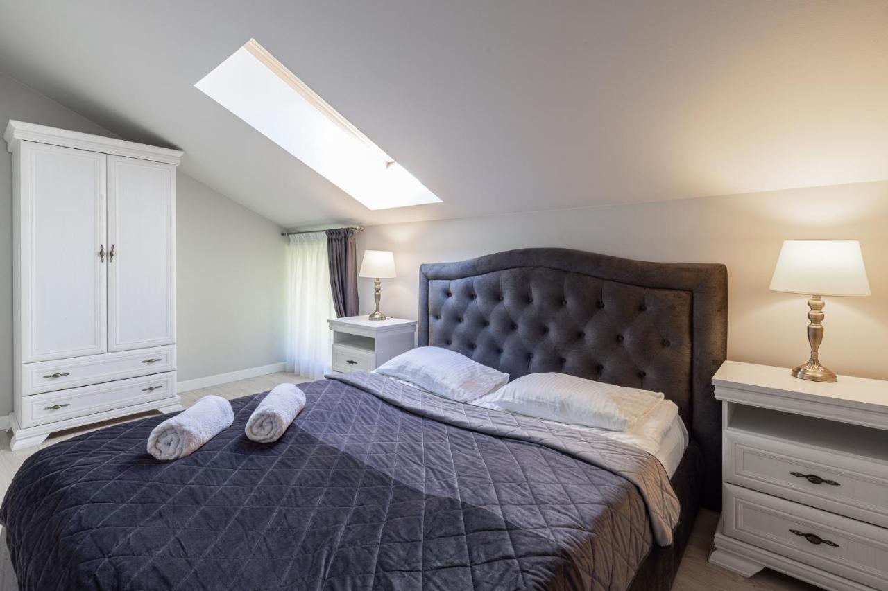 Dharma Stay Apartamentai Su Terasa Ir Vaizdu I Miesta Telšiai Eksteriør bilde