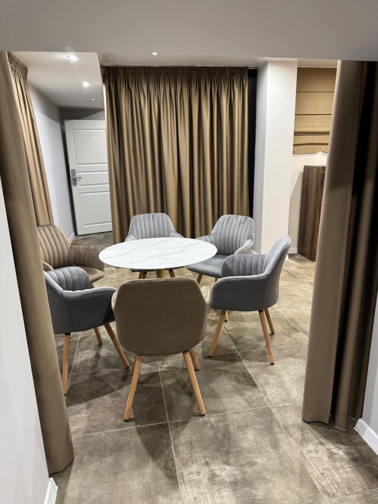 Dharma Stay Apartamentai Su Terasa Ir Vaizdu I Miesta Telšiai Eksteriør bilde